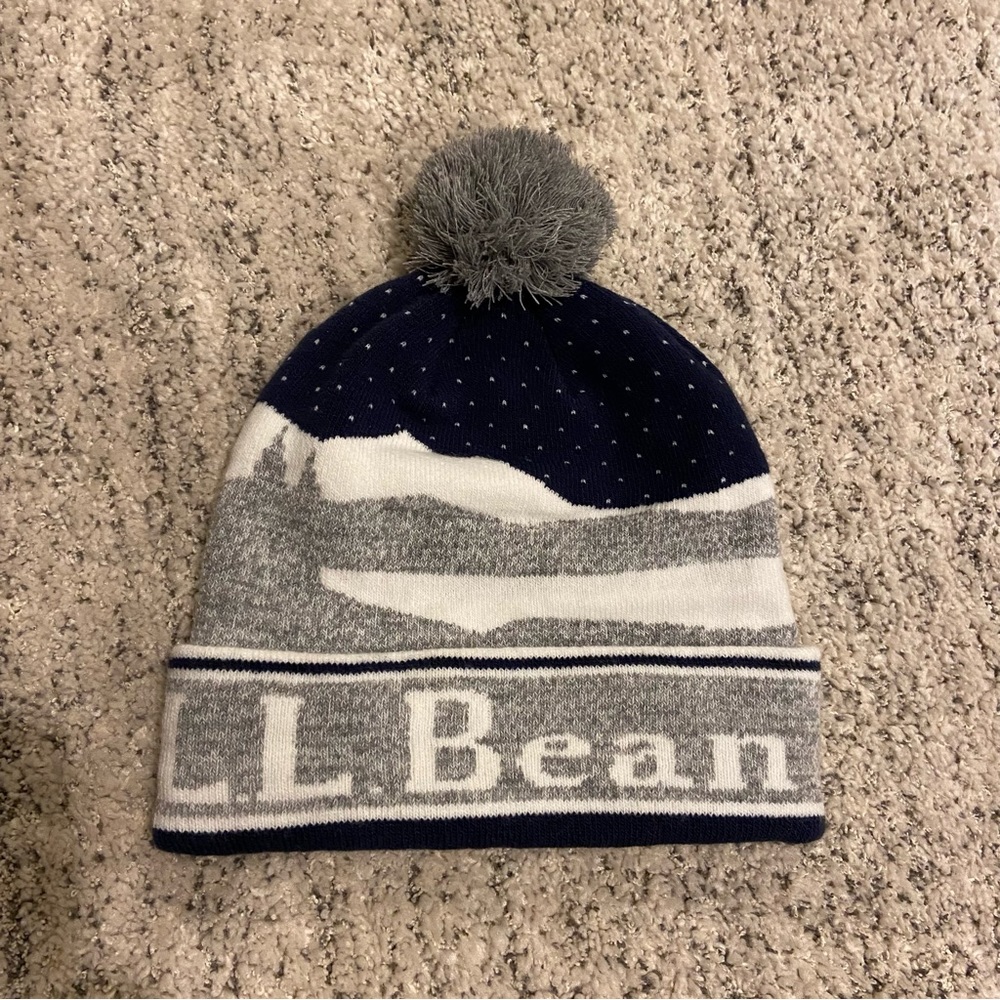 LL bean winter hat - Picture 3 of 3